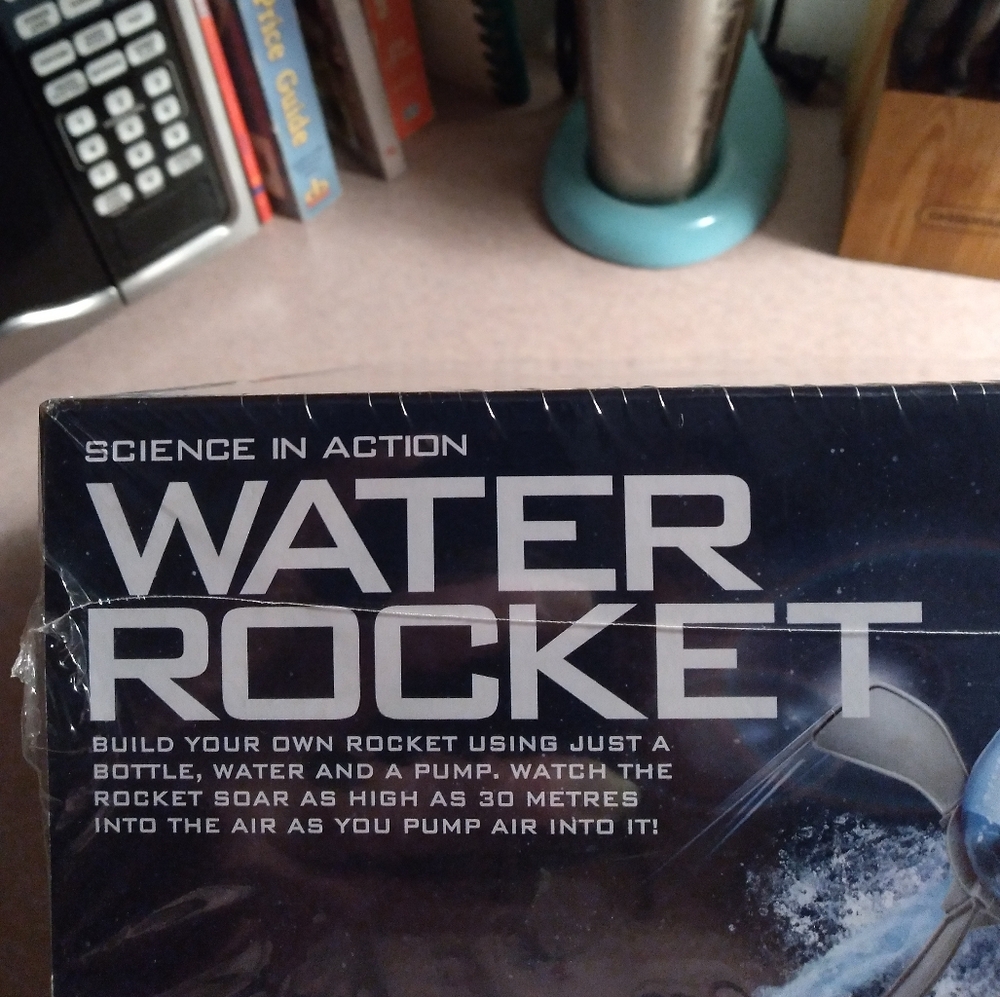 Science in Action Water Rocket Kit - Picture 6 of 6